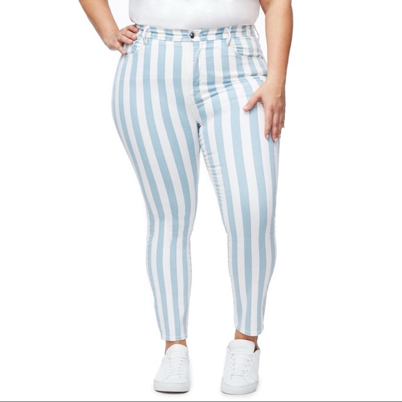 Good American Denim - Good American Good Legs Crop Skinny Jeans Striped